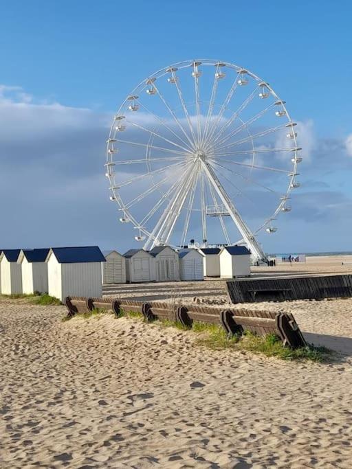 Persea Yourhosthelper Ouistreham Exterior foto